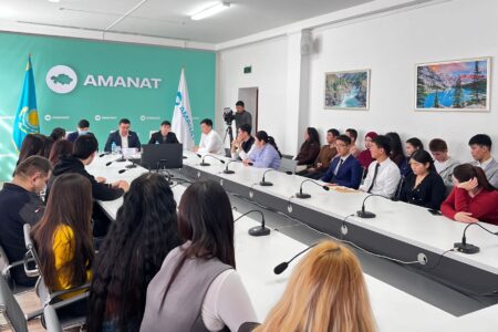 Экологическая акция «Таза Қазақстан» продолжается в Жамбылской области