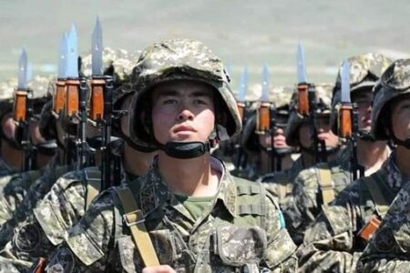 ӘСКЕРГЕ БАРУ ӘРБІР АЗАМАТ ҮШІН МІНДЕТ