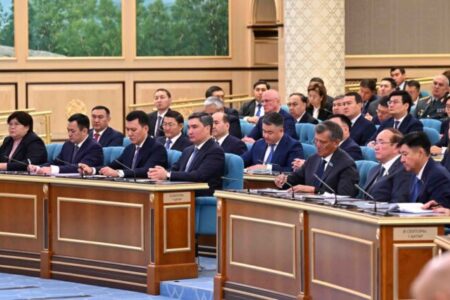 Мемлекеттік қызметшілердің біліктілігін арттыру мәселесі әлі де өзекті – Жолдау
